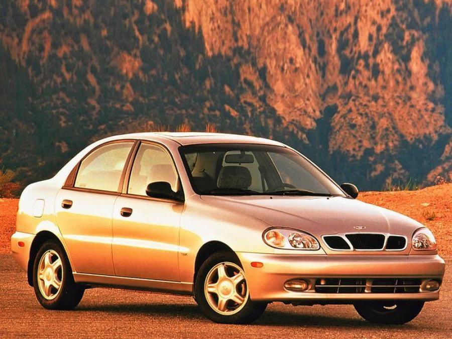Daewoo Lanos Sedan (US) '1998